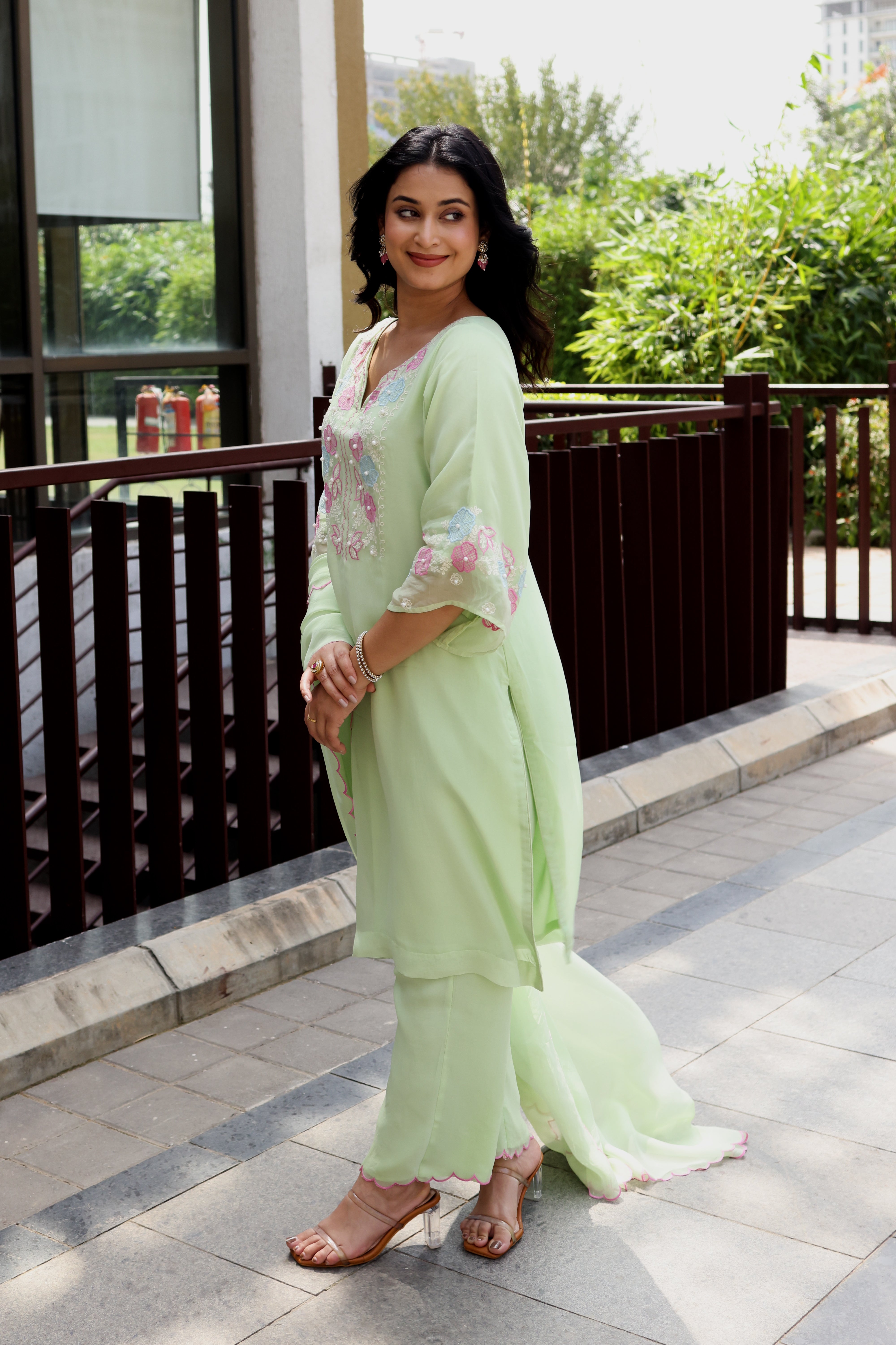 Label Sugandha Khurana