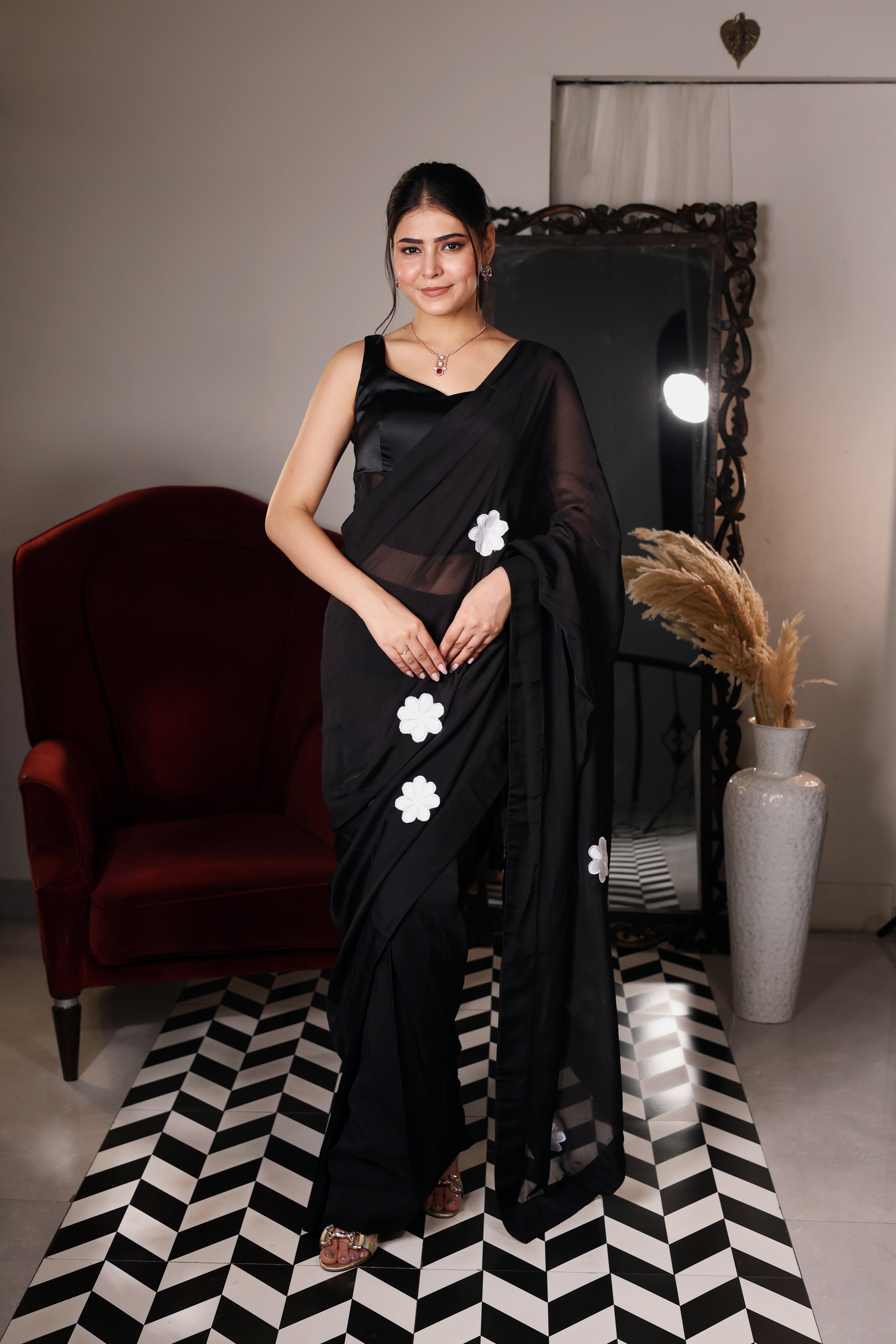 Label Sugandha Khurana