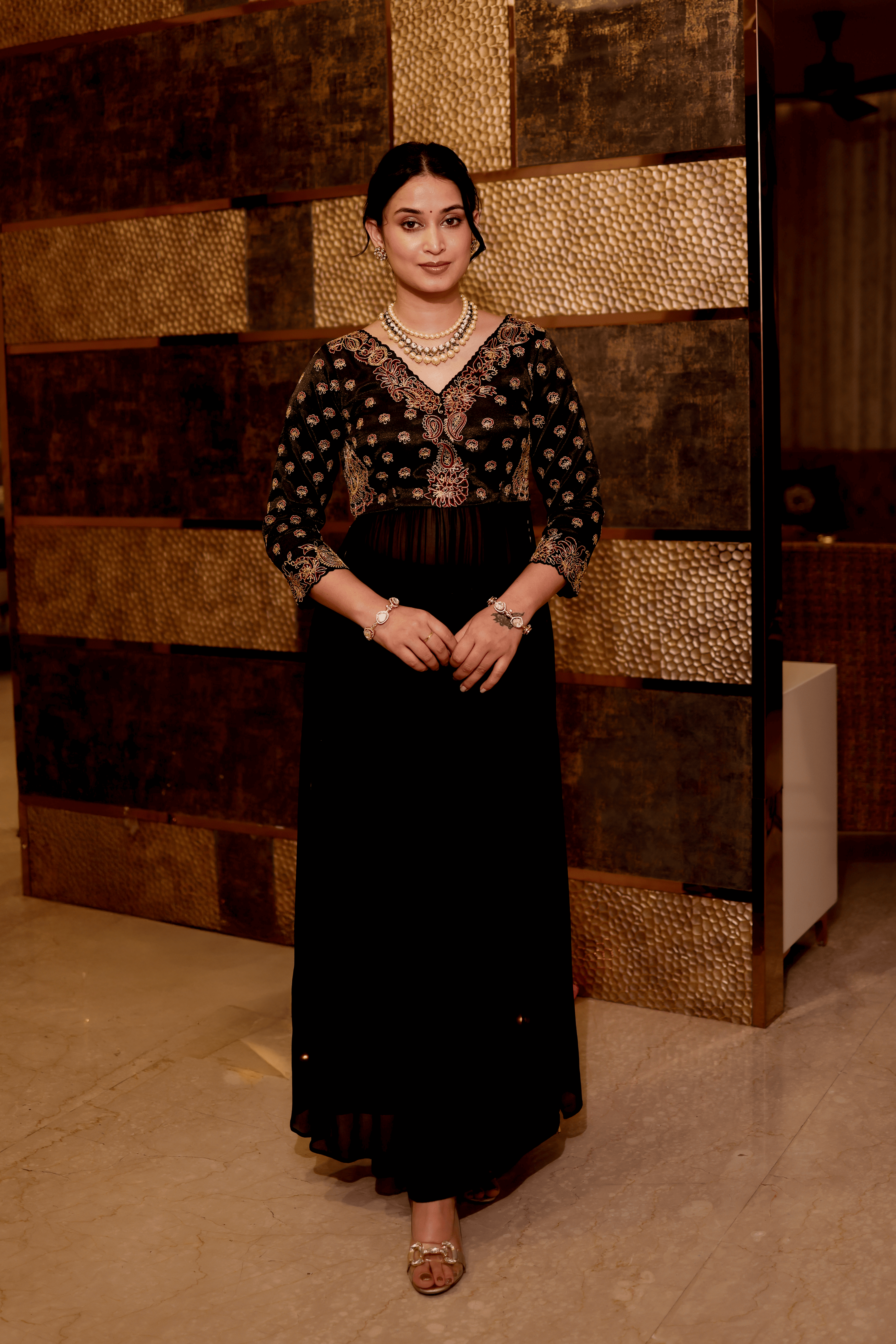 Label Sugandha Khurana