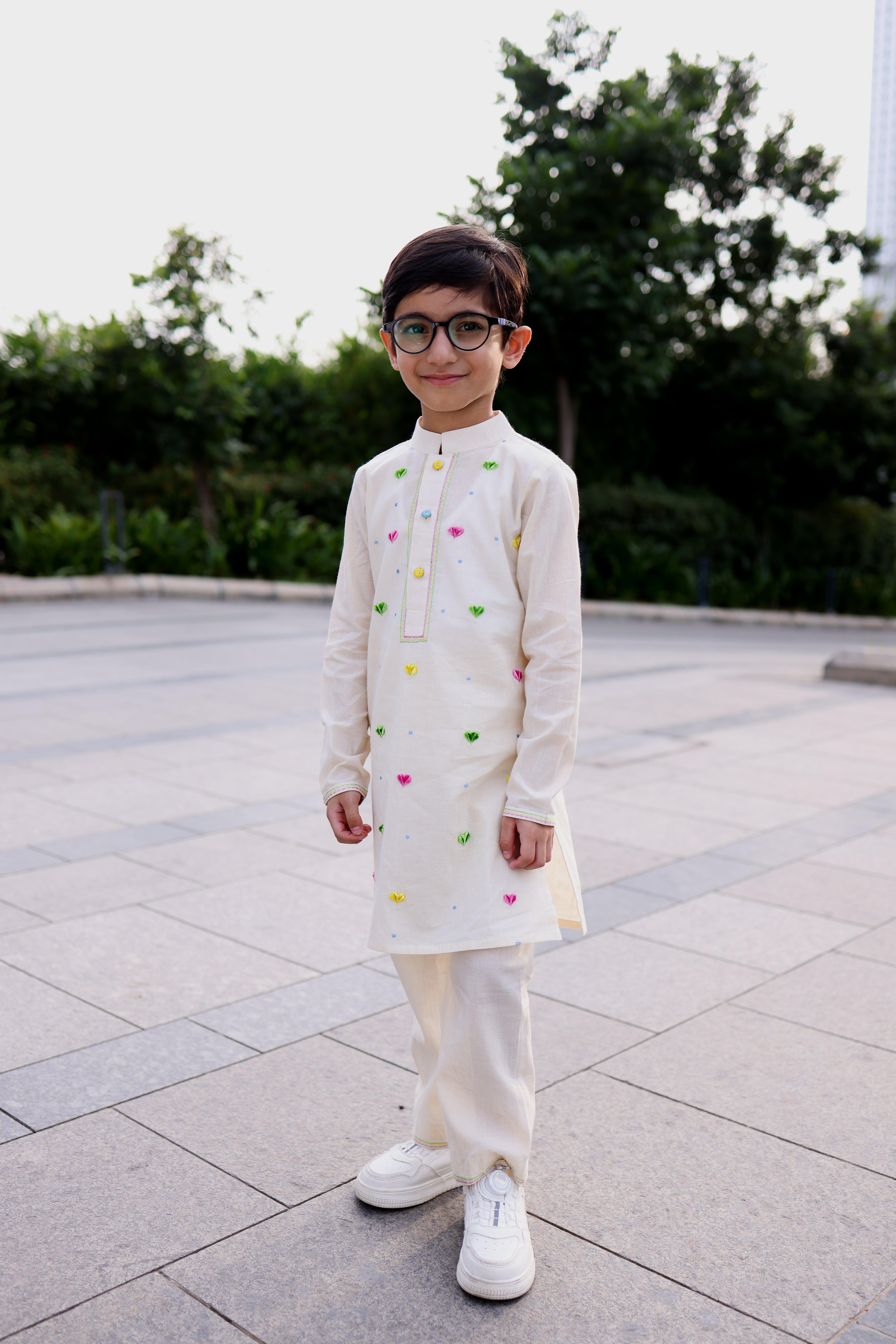 Label Sugandha Khurana
