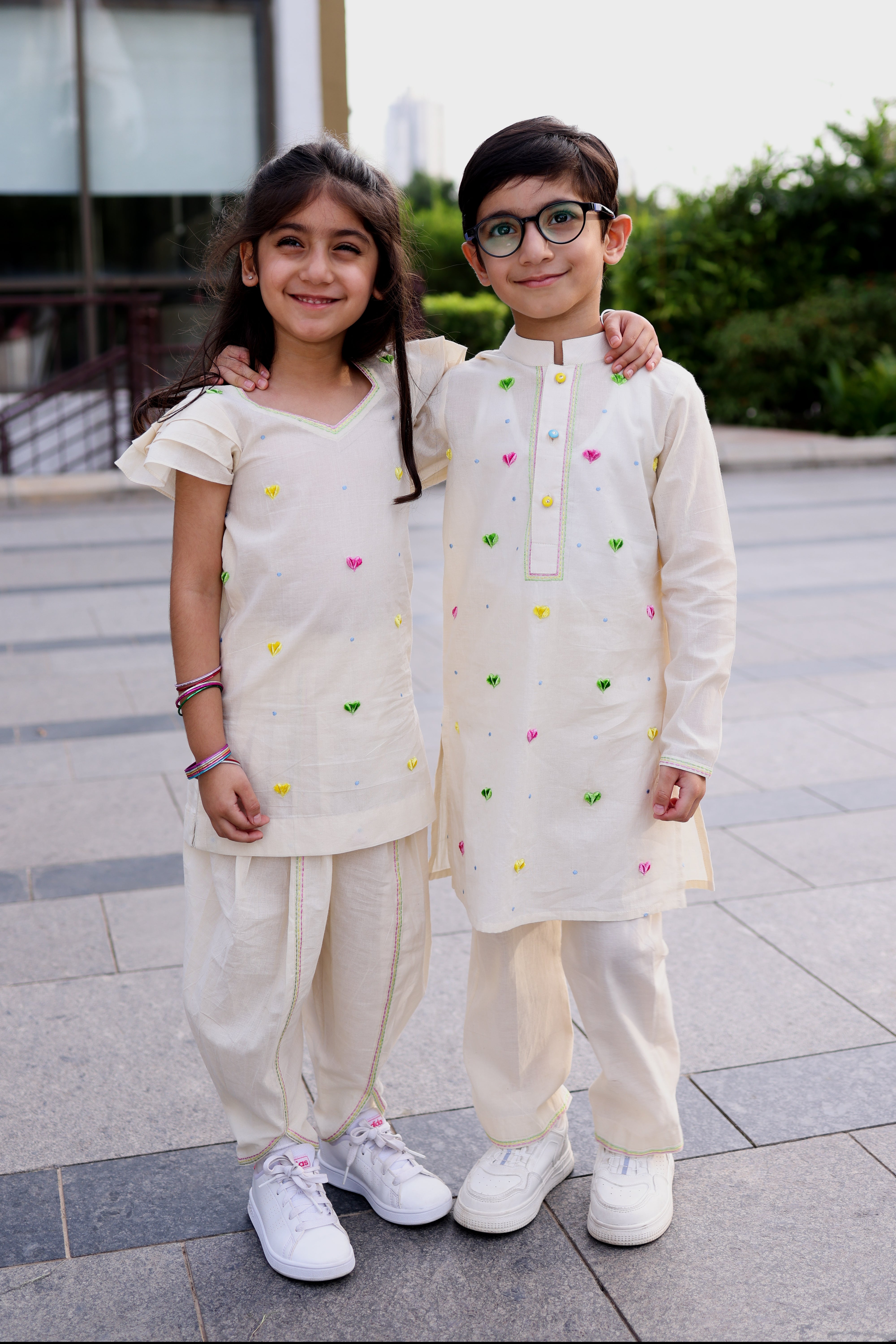 The Happy Hearts Kurta Set For Girls